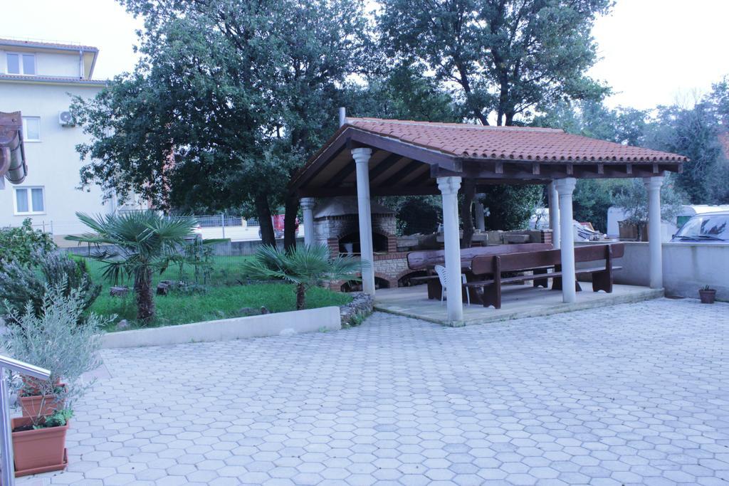 Apartments Barbic Medulin Quarto foto